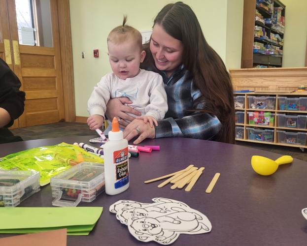 COLORING TOGETHER