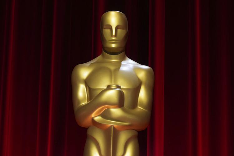 Oscar statue